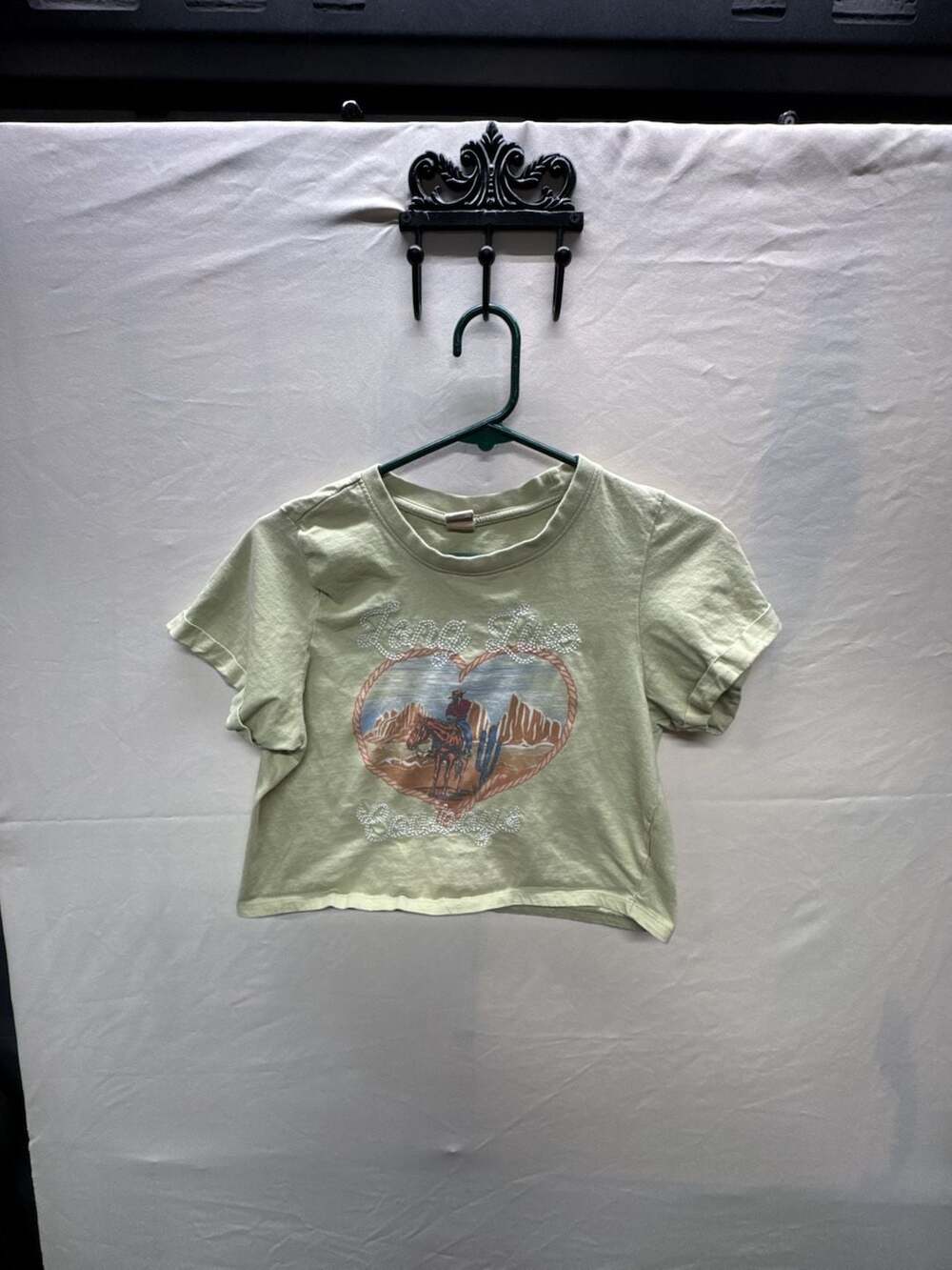 Messy Bun Just Chillin Long Live Cowboys Cropped Graphic T-Shirt